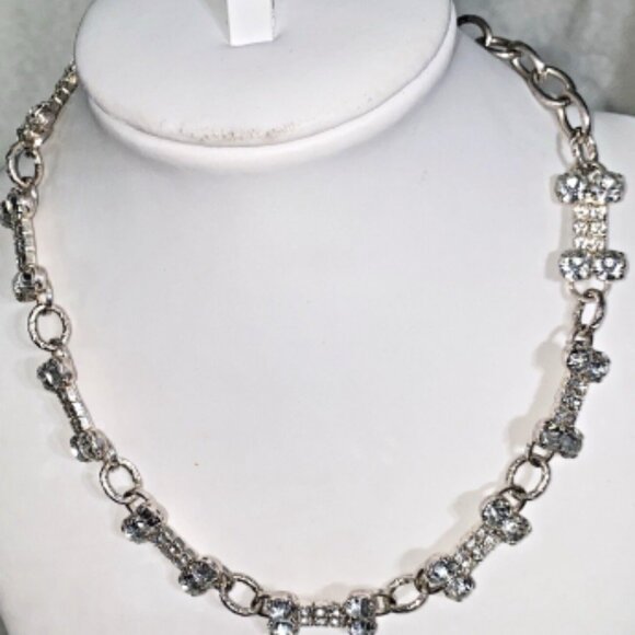 💎🦴🐶Dog Bone Crystal Rhinestone Necklace puppy 15.5 inches #Unisex💎🦴 - Picture 1 of 12